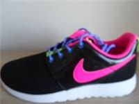 Nike Roshe One (GS) trainers sneakers 599729 011 uk 5 eu 38 us 5.5 Y NEW+BOX