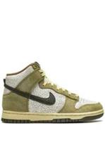 Nike Dunk High Retro Re-Raw Halloween - Coriander/Medium Olive-Sail UK 7 US 8