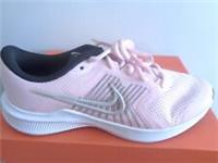 Nike Downshifter 10 (GS) trainers CZ3946 605 uk 3 eu 35.5 us 3.5 Y NEW+BOX