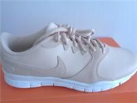 Nike Flex Essential TR LT shoes trainers AQ8227 200 uk 6 eu 40 us 8.5 NEW+BOX