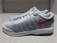 Nike Air Max Invigor Boys Trainers - Size UK 2 - CZ4196-100 - RRP £54.95