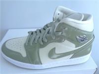 Nike Air Jordan 1 Mid SE trainers shoes HF4079 003 uk 6 eu 40 us 8.5 NEW+BOX