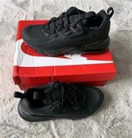 Nike Air Max 270 Reacts - Black - Size UK 10c