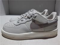 Nike Air Force 1 Low Easyon LV8 1 Kids Unisex Trainers - Size UK 2 - RRP &pound;55