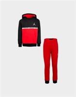 NIKE JORDAN