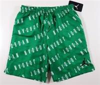 NIKE JORDAN ESSENTIALS POOLSIDE LOGO GRAPHIC SHORTS GREEN FQ0748-310 BOYS L