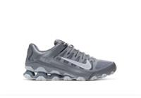 Nike Reax 8 TR Men's Shoes trainers in grey colour