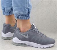 Nike Air Max Invigor GS Girls Boys Trainers Grey Size Uk 4 Eu 36.5