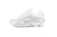 Nike Shox R4 Sneaker mens in white colour
