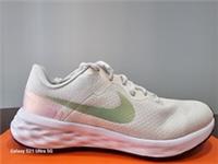 Junior Nike Revolution 6 NN SE (GS) Running Shoes DR9980-115 UK sz's 4.5 - 6