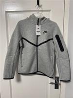 Size 12-13 Years - Nike Tech Fleece Junior Kids Zip Hoodie Grey Large - RRP £65!