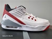 Junior Nike Jordan Max Aura 5 (GS) Trainers DZ4352-101 UK sz's 4.5 & 5.5