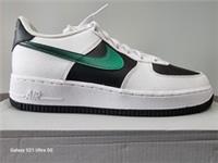 Junior Nike Air Force 1 (GS) Trainers FZ4353-100 UK sz6 EU sz40
