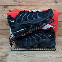 Nike Trainers Womens UK 5.5 Air VaporMax Plus Black Metallic Gold Running Shoes