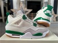 Nike Air Jordan 4 SB Retro Pine Green DR5415-103 UK 5.5 US 6 EUR 38.5 | NEW