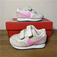 Nike MD Valiant TDV Sneaker Child UK 3.5 White / Pink / Geode