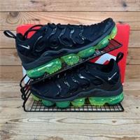Nike Trainers Womens Size UK 5.5 Air VaporMax Plus Black Volt Running Shoes