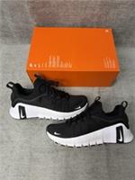 Size 7.5 - Nike Free Metcon 6 Black White FJ7126-001