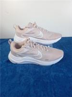 Nike Downshifter 12 Running Shoes Gym pink Size Uk 2.5 womens New.