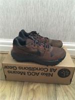 Mens Nike ACG Lowcate Trainers UK Size 4.5