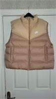 Womens Nike Therma-FIT Down-Fill Windrunner Loose Fit Gilet Size XL - XL Regular