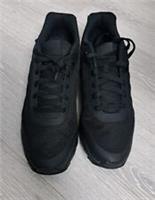 Nike Air Max Invigor Trainers Shoes Mens - No Box UK 8 Shoes Black Shoe