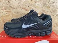Nike Zoom Vomero 5 UK 8 EU 42.5 Black Sequoia HV2537 001
