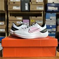 UK 4.5 - Nike Air Winflo 9 White/Pink Spell