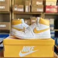 UK 8.5 - Jordan Air Ship PE SP - University Gold