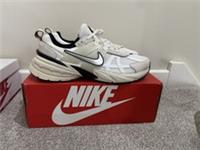 Nike V2K Summit White Light Orewood Brown Chrome Black FN6703-100 UK9