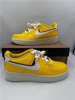 Nike Air Force 1 LV8 (GS) Unisex Leather Trainers Yellow UK 5.5 / US 6Y