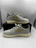 MENS NIKE AIR FORCE 1 07 LX LIGHT BONE-PALE VANILLA | UK 7