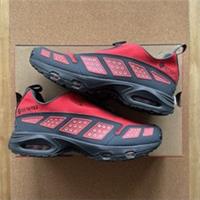 UK 6 (EU 40) - Nike Air Max SNDR Gore-Tex (W) - Hyper Crimson