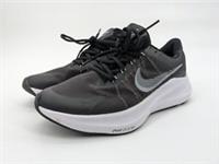 NIKE Zoom Winflo Running Trainers Size UK 6