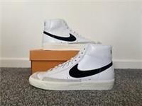 BRAND NEW Nike Blazer Mid 77 - White/Black - UK Size 9 (EU 44)