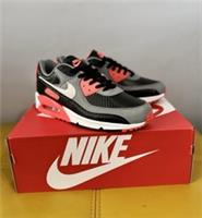 ?Nike Air Max 90 Retro Trainers Infra Red Carbon Fiber 8.5 US 9.5?