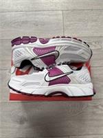 Nike Vomero 5 GS Trainers White Metallic Platinum HF6998102 Uk Size 6