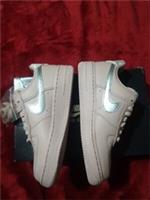 Nike Air Force 1 07 Pink Oxford / Metallic Silver Low Top Sneakers UK 4