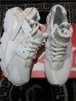 Nike Air Huarache white uk 6