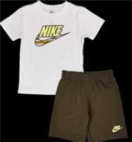 Nike infants Nike Swoosh Tick Boys Tee T-shirt And Shorts Set 12 -18-24 Months