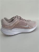 Womens PINK NIKE QUEST 05 NWOB Uk Size 6.5 #112 #1223