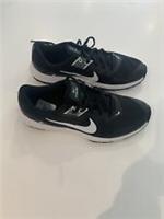 nike varsity compete 3 Training Trainers Mens Uk 8 New Without Box