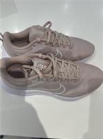 Womens Nike Downshift 12 Trainners In Pink Uk Size 6.5 NWOB #524