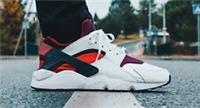 Nike Air Huarache Trainers White Red Unisex UK 4 / 4.5 / 5 BNIB