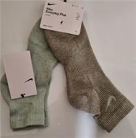 Nike 2 pair Ankle Everyday Cushioned Plus sports socks Lightweight Ankle UK 5-8