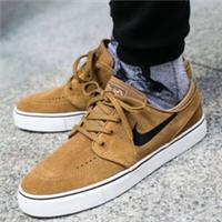 Nike SB Zoom Stefan Janoski Suede 2017 - Golden Brown Size UK 8.5 (EU 43) US 9.5