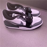 nike air jordan legacy 312 Mens Uk 9 Basketball Trainers NWOB #1276