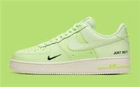 NIKE AF1 AIR FORCE 1 LV8 UK SIZE 6.5 EU 40.5 TRAINERS VOLT CT2541-700 JUST DO IT