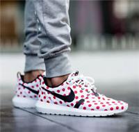 Nike Roshe Run NM QS - 2015 - Polka Dot - Fashion Week - Size UK 9 (EU 44) US 10