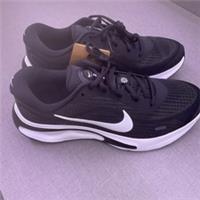 nike journey run Womens Uk 8 Running Trainers NWOB #1770